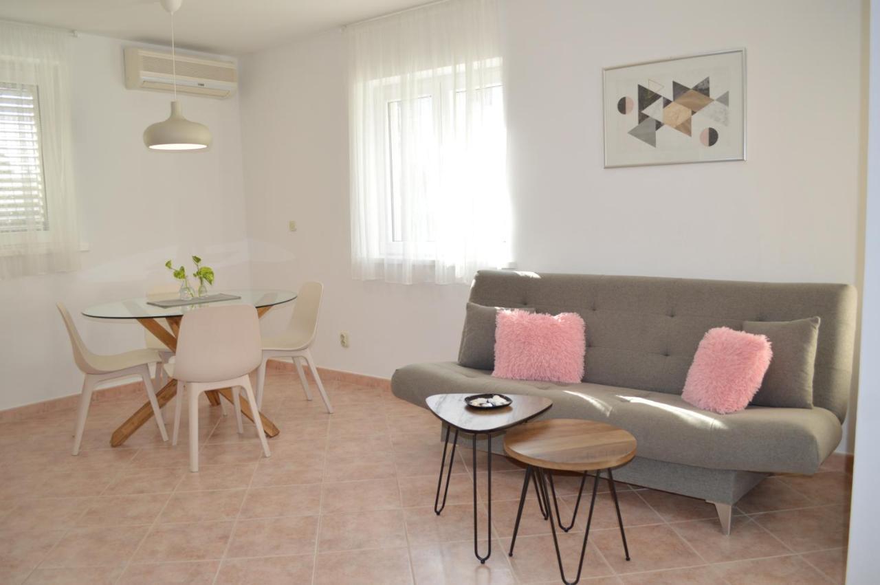 Apartmani Milin Zadar Exterior foto